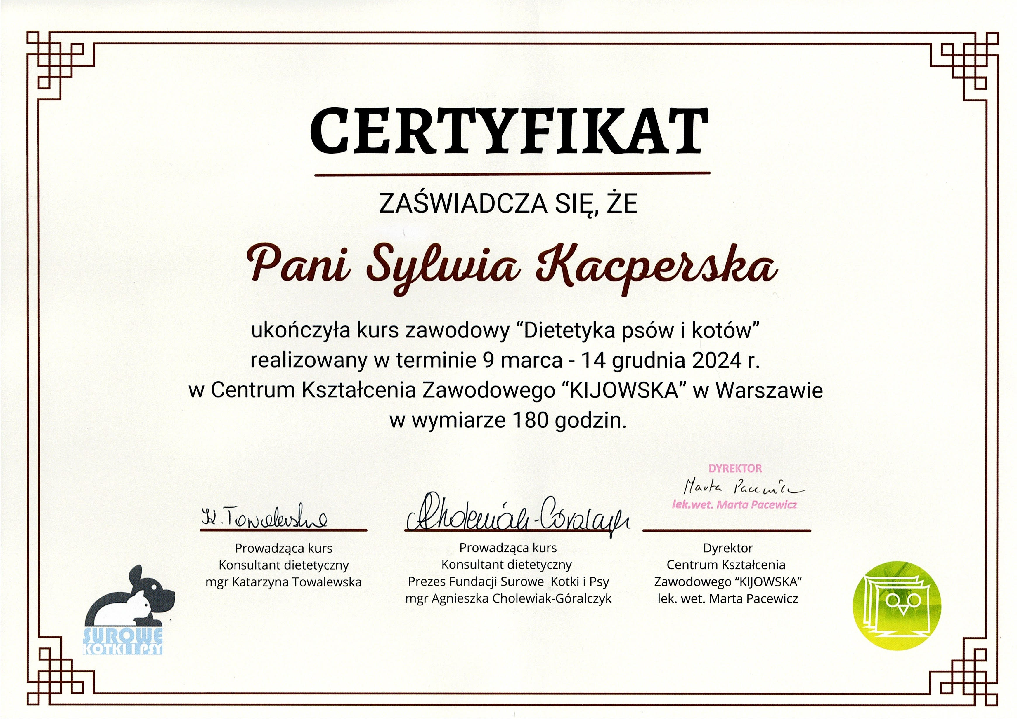 Pet School - kurs zawodowy „Dietetyk psów i kotów” w Centrum Kształcenia Zawodowego "KIJOWSKA" w Warszawie prowadzonym przez mgr Agnieszkę Cholewiak-Góralczyk i mgr Katarzynę Towalewską z Fundacji Surowe Kotki i Psy